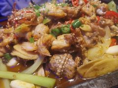 -蛙舍·炭烧牛蛙(东百中心店)