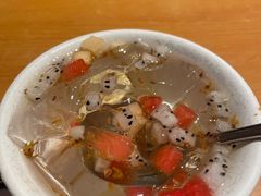 -江渔儿酸菜鱼专门店(明珠广场店)