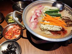 -春熙台韩国料理·章鱼肥牛(西丽店)