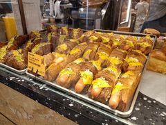 芝士香肠丹麦船-PAPER STONE BAKERY(天环店)