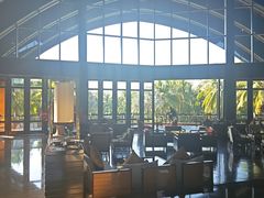 -三亚湾海居铂尔曼度假酒店