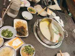 -江小渔鲜鱼火锅(西二道街店)