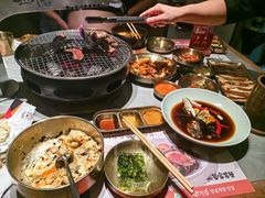 -草家酱蟹炭火烤肉店(珲春南路一店)