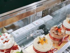 -花花卷卷·鲜食蛋糕(静安久光百货店)
