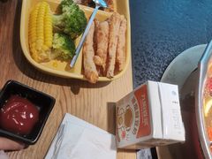 -湊湊火锅·茶憩(上海合生汇店)