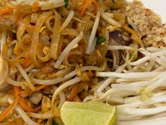 -两兄弟Song Pee Nong(2号店)