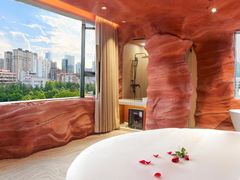 -幸栖洞穴设计酒店(成都春熙路店)