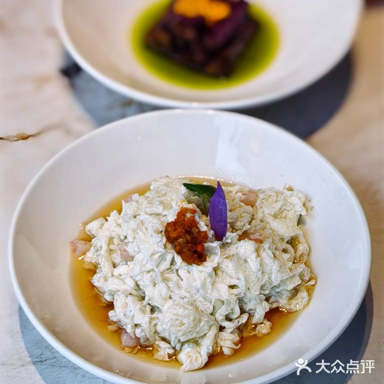 扬州这家餐厅的八宝葫芦鸭做的真是功夫菜