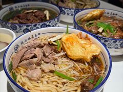 -镇南锅盖面馆(解放路店)