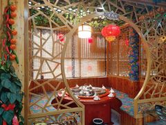 -袁小二大东北铁锅炖(吉祥村总部)