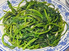 -客家大院·非遗赣南客家菜(郁孤台店)