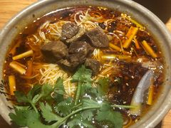 牛肉面-默记孙抄手(园艺山店)