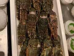 -雍和会海鲜姿造自助(湖东路店)