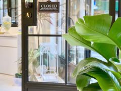 -Fridi Patisserie Cafe