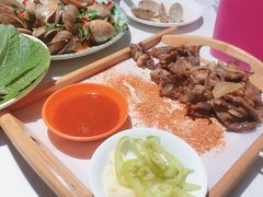 -三炮海鲜烧烤店(河畔·幸福城店)