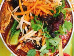 -红鼻子桂林米粉(金唐新光界店)
