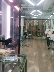 -ON STAR SALON