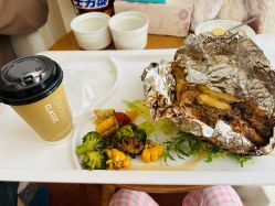 -菁幼月子会所(儿童医院店)