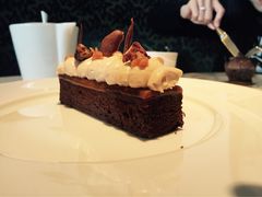 -AZUR聚(香格里拉饭店)