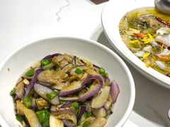 小炒青茄子-新辣宴·湖南家常菜·商务聚餐(中粮创芯店)