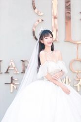 -Color卡诺婚纱礼服馆(南京严选店)