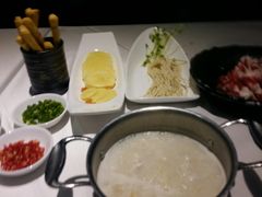 -红鼎豆捞·小红鼎豆捞送(花样年华大厦店)