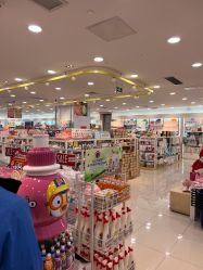 -爱婴室(上海紫荆广场店)