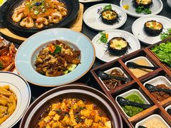 -五谷丰登农家院·地道胶东菜·海鲜烧烤(威海店)