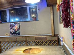 -山里屯铁锅炖(哈尔滨中央大街店)