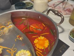 -椰子湾·海南火锅·糟粕醋·椰子鸡(正大广场店)