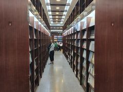-新华书店(泉城路店)
