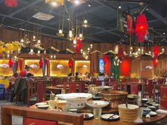 -老滇山寨•云南特色菜•地方菜•民族风情歌舞表演(金碧店)