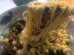 -丁丁猫重庆小面(徐州路店)