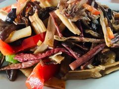 -小厨子私房菜·云南美食店