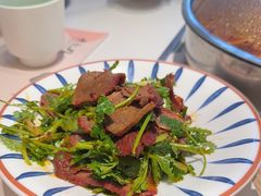 -黄记煌三汁焖锅(新佳丽江汉路店)