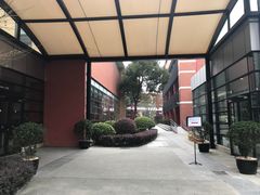 -上海德威外籍人员子女学校(浦东校区)