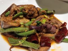 -关东小磨东北菜(漕河泾印象城店)