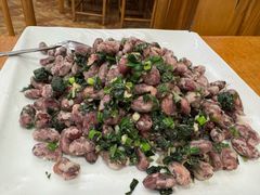 -石磨豆花家常菜·牦牛排土火锅