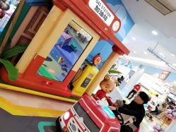 点击看大图 -纽西卡汽车小镇(大悦城店)