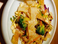 -吕氏疙瘩汤·海鲜新鲁菜(凯德mall新都心店)