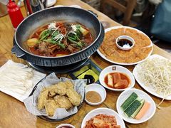 -喇喇排骨火锅·传统韩式脊骨汤(望京西园总店)