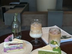-洪小鹏生活美学馆(领SHOW天地店)