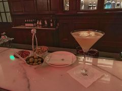 -LONG BAR 廊吧(外滩华尔道夫酒店)