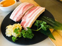 厚切猪五花-韩宫宴烤肉·料理(宝山万达店)
