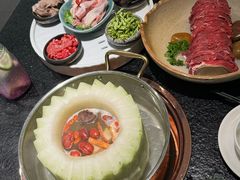 -得意咚瓜·顺德鱼生·冬瓜火锅(深圳首店)