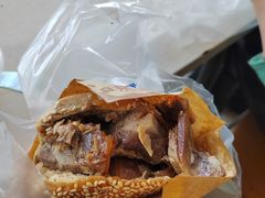 烧饼夹肉-洪峰浩老北京烧饼夹肉(角门路店)