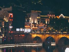 -古城苗家土菜馆(河景餐厅店)