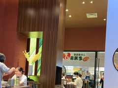 -老湘亲·品鉴湘菜(蔡塘爱琴海店)