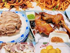 -哈啾嗨·新概念蒙餐(红星新城店)