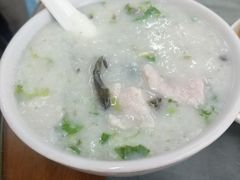 皮蛋瘦肉粥-穗银肠粉店(东川路店)